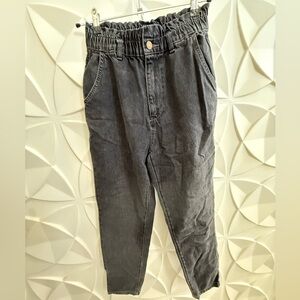 BDG Dark Gray Pull on mom Jean